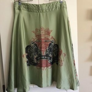 NWT Custo silk-like green A-line skirt size 6 😍